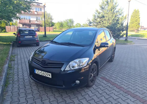 toyota auris sławków Toyota Auris cena 31900 przebieg: 163000, rok produkcji 2011 z Sławków